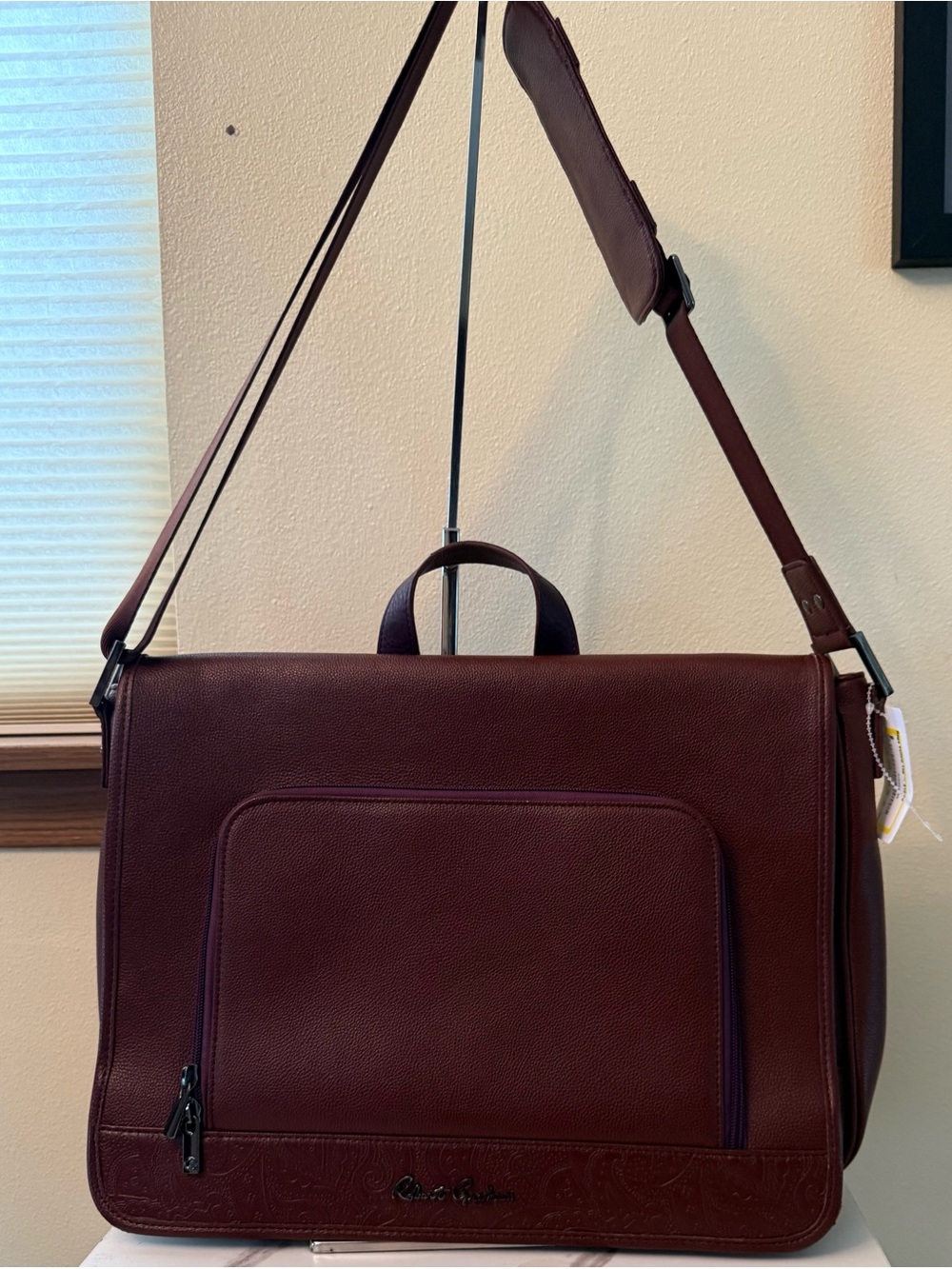 Robert Graham Brown Leather Messenger Bag,  Very Good Condition.